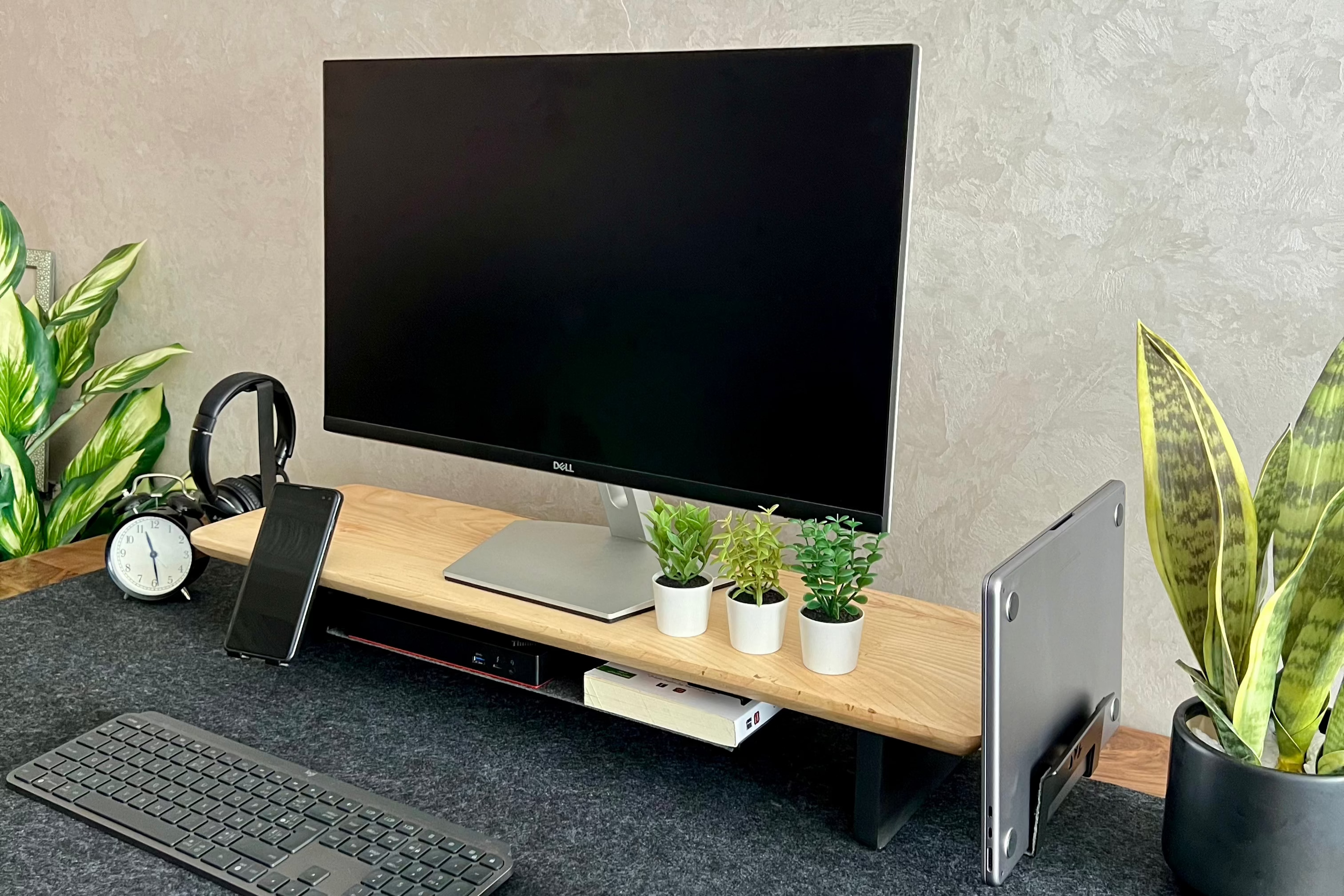 Workspace Accessories